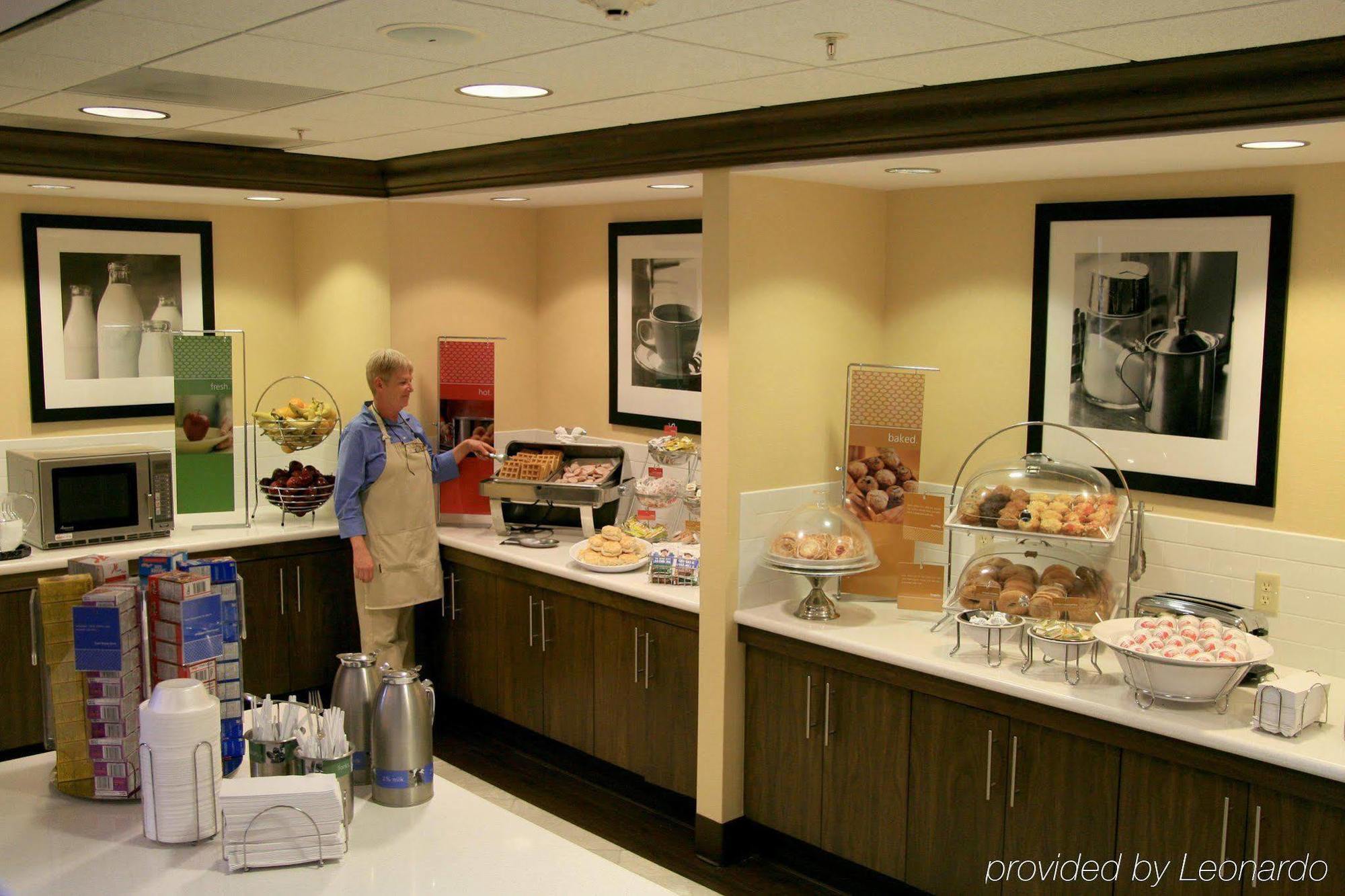 Hampton Inn & Suites Las Vegas-Red Rock/Summerlin Restoran fotoğraf